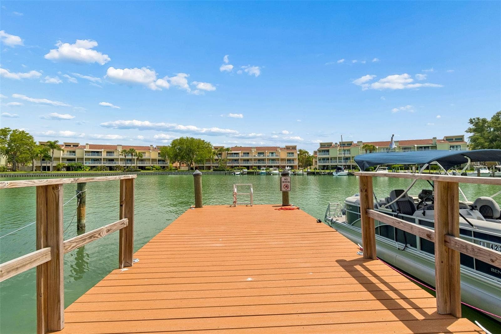 552 PLAZA SEVILLE COURT, #97, Treasure Island, FL 33706 552 PLAZA SEVILLE COURT, #97, Treasure Island, FL 33706