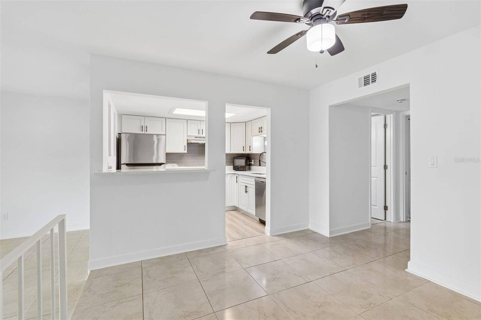 552 PLAZA SEVILLE COURT, #97, Treasure Island, FL 33706 552 PLAZA SEVILLE COURT, #97, Treasure Island, FL 33706