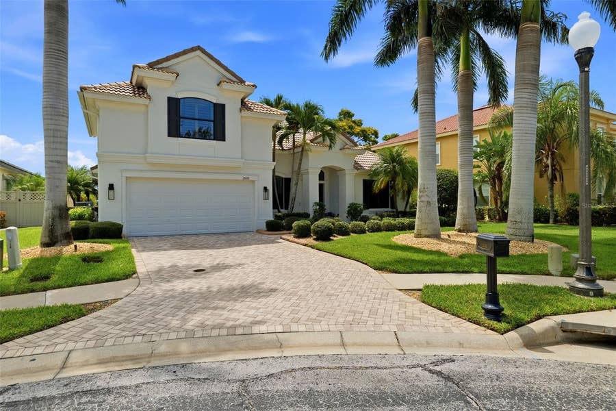 Property photo for 2691 LAKEBREEZE LANE S, Clearwater, FL