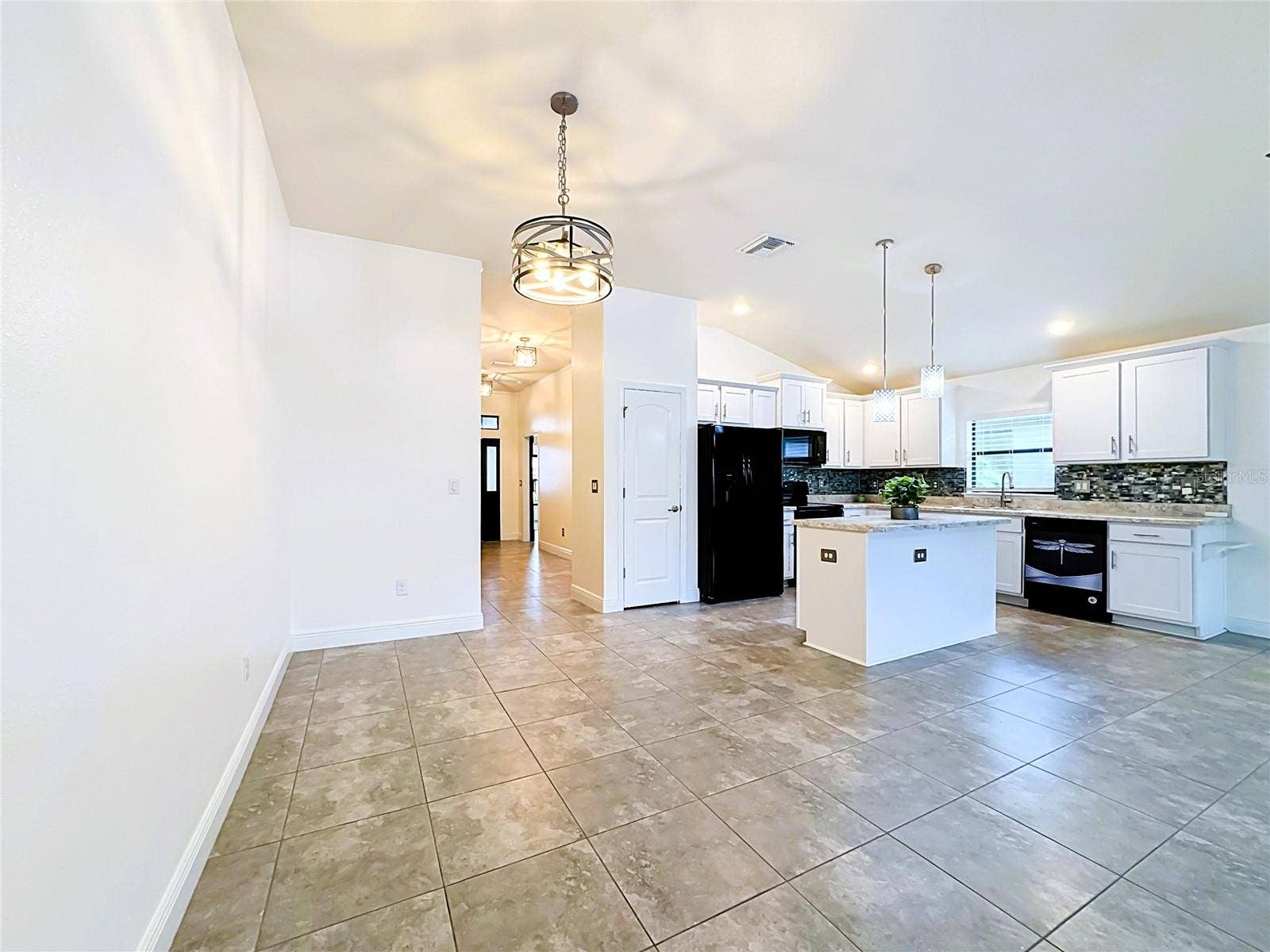 9210 52ND AVENUE E, Palmetto, FL 34221 9210 52ND AVENUE E, Palmetto, FL 34221