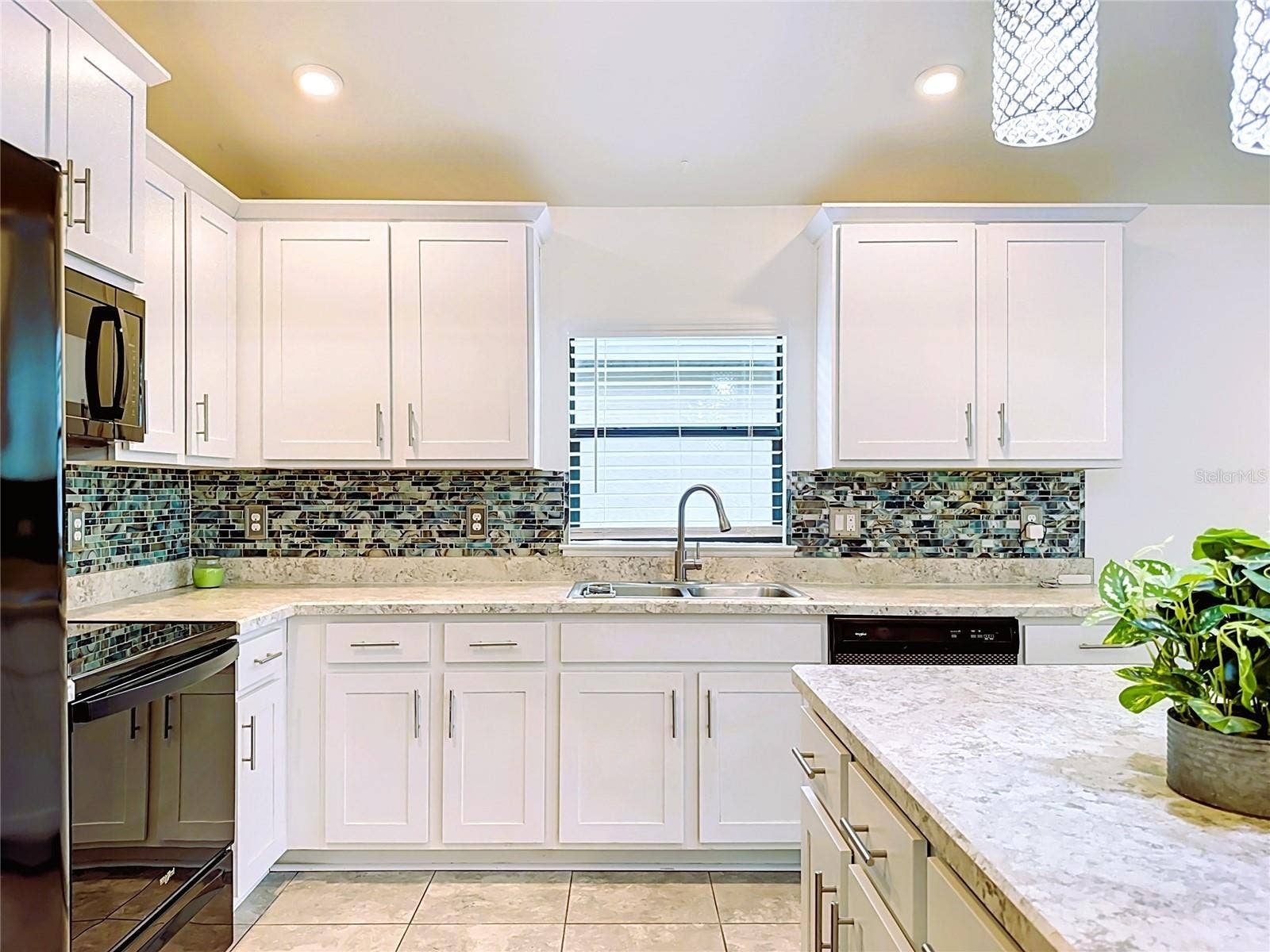 9210 52ND AVENUE E, Palmetto, FL 34221 9210 52ND AVENUE E, Palmetto, FL 34221