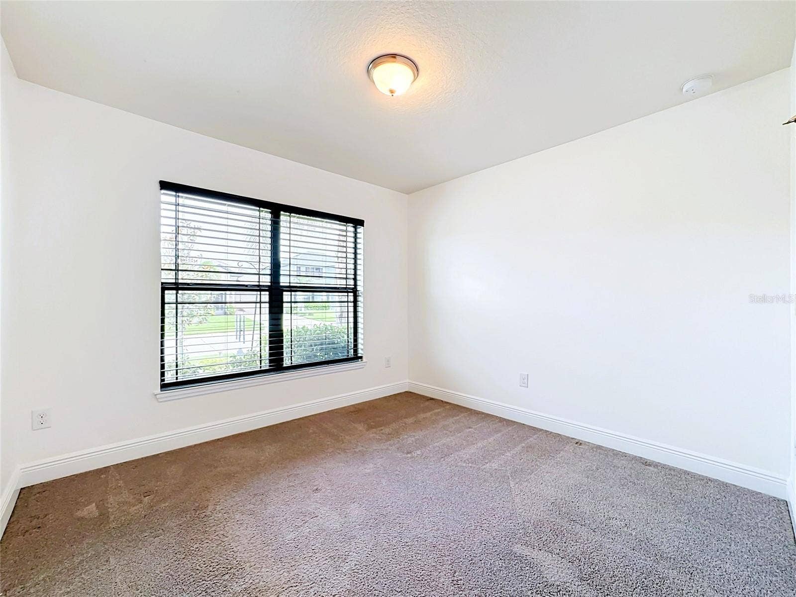 9210 52ND AVENUE E, Palmetto, FL 34221 9210 52ND AVENUE E, Palmetto, FL 34221