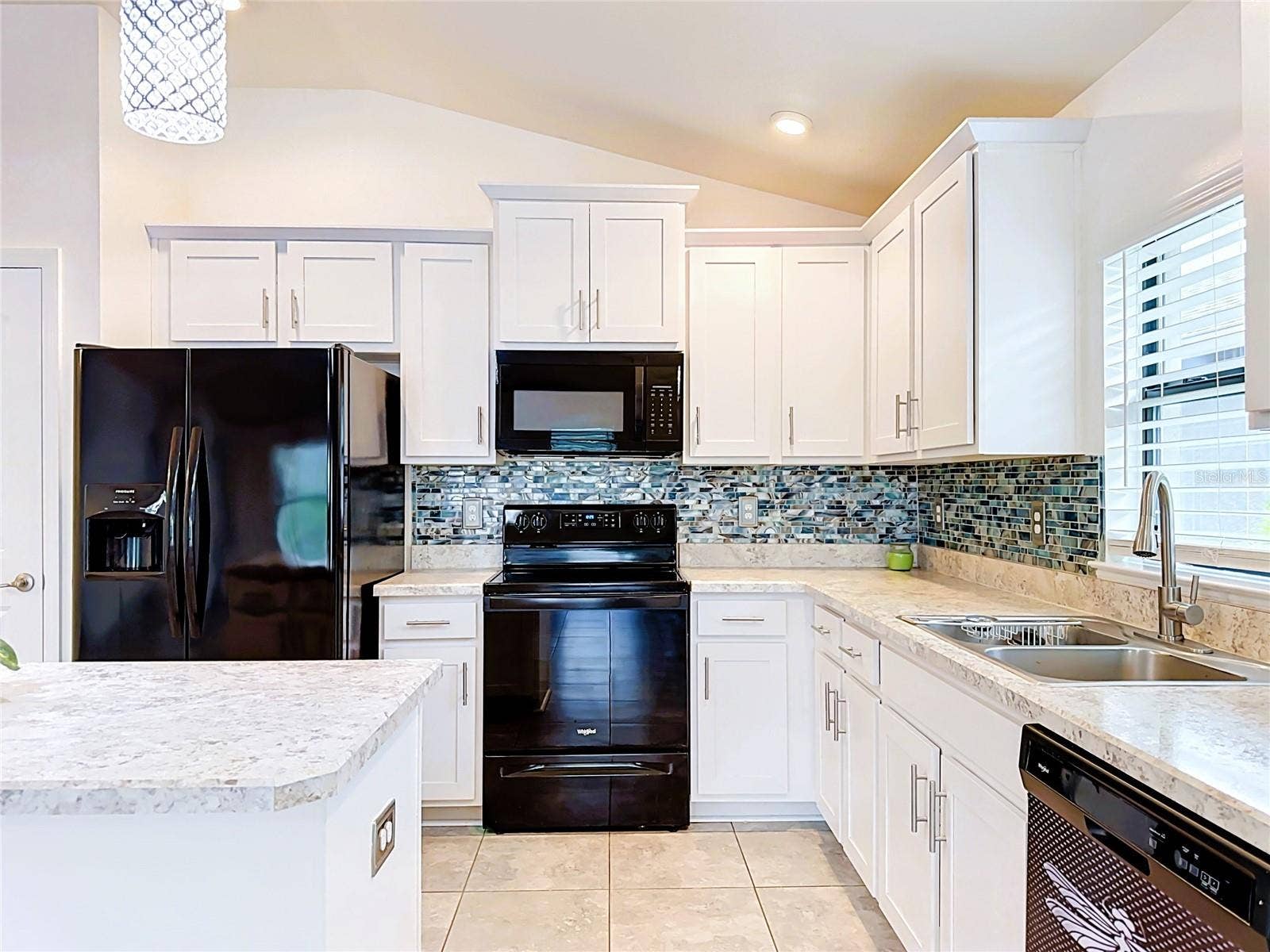 9210 52ND AVENUE E, Palmetto, FL 34221 9210 52ND AVENUE E, Palmetto, FL 34221