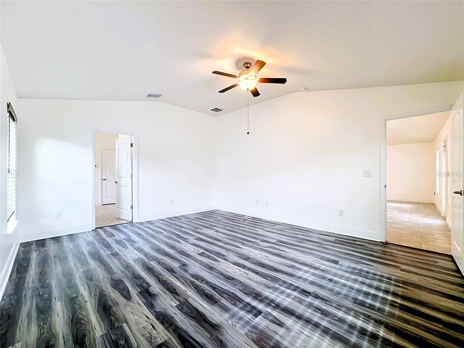 9210 52ND AVENUE E, Palmetto, FL 34221 9210 52ND AVENUE E, Palmetto, FL 34221