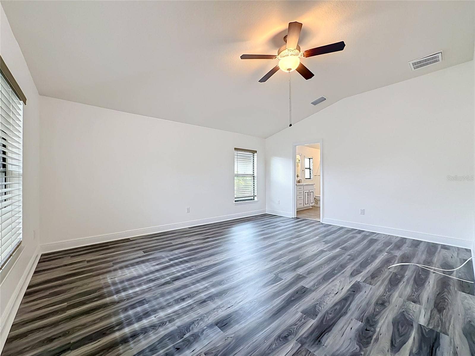 9210 52ND AVENUE E, Palmetto, FL 34221 9210 52ND AVENUE E, Palmetto, FL 34221