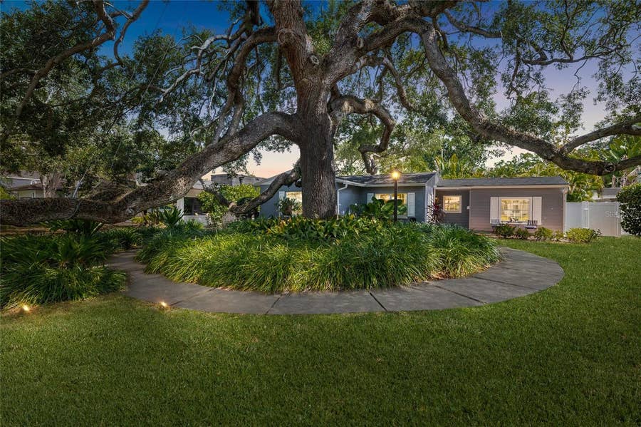 Property photo for 4217 W MORRISON AVENUE, Tampa, FL