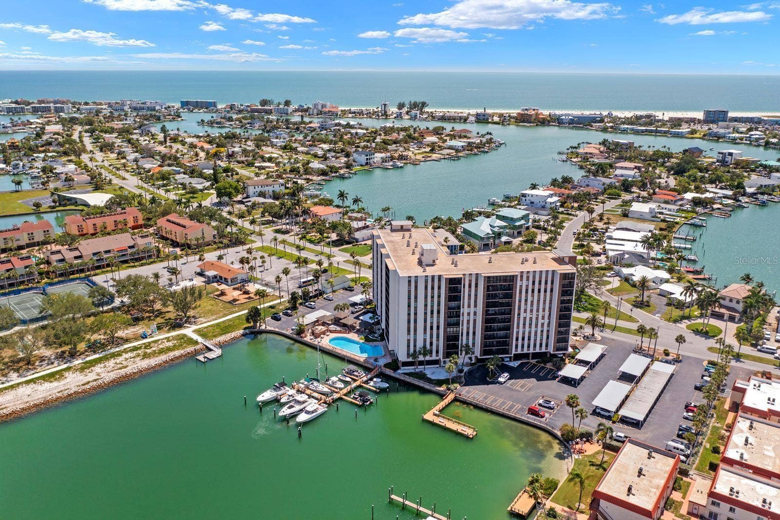 10355 PARADISE BOULEVARD, #512, Treasure Island, FL 33706