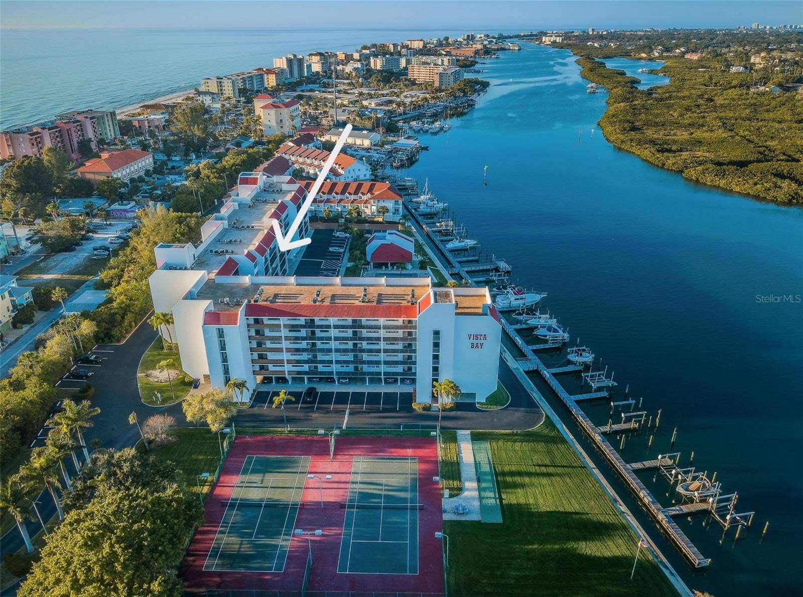 19111 VISTA BAY DRIVE, #304, Indian Shores, FL 33785 19111 VISTA BAY DRIVE, #304, Indian Shores, FL 33785