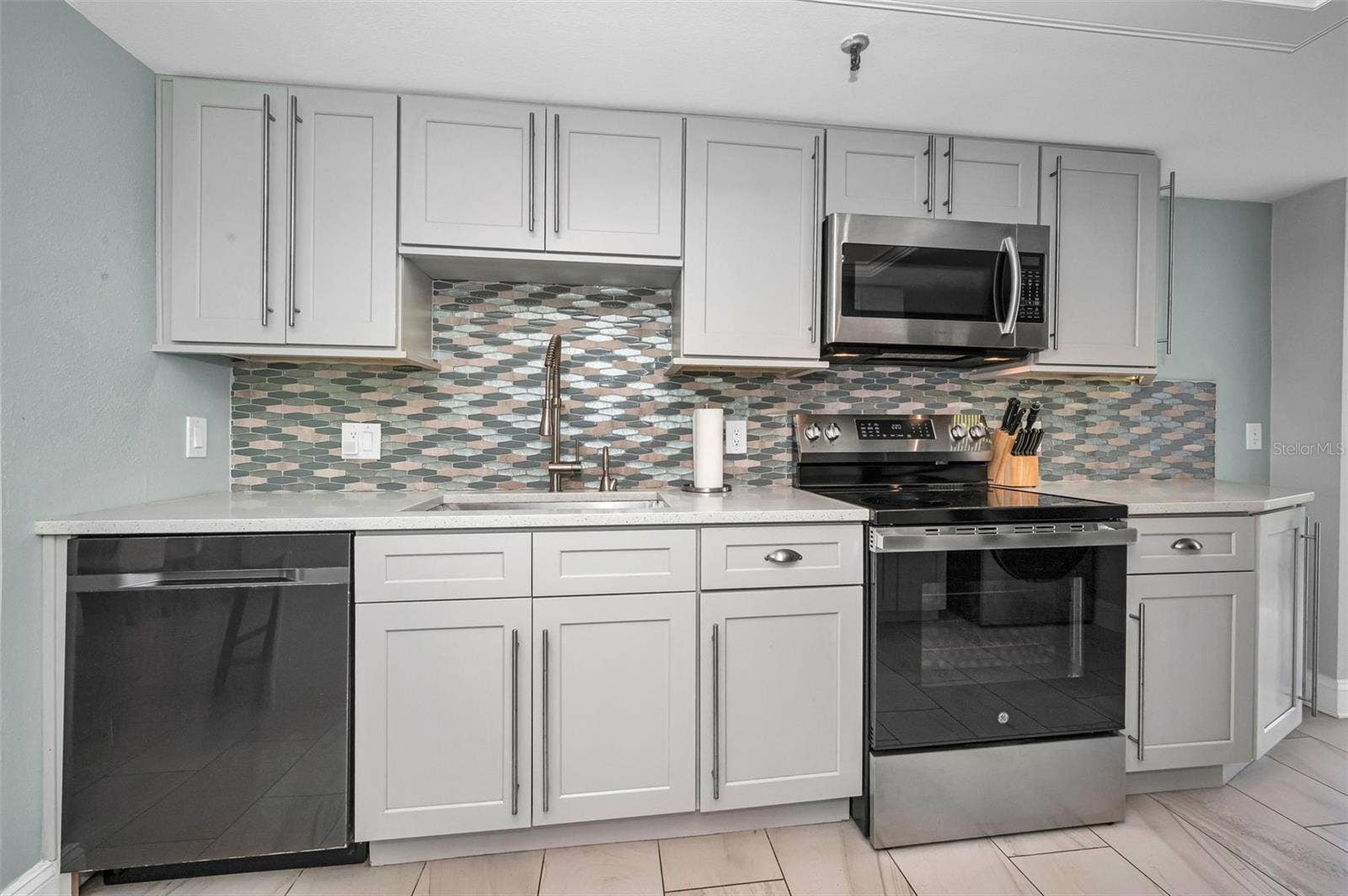 19111 VISTA BAY DRIVE, #304, Indian Shores, FL 33785 19111 VISTA BAY DRIVE, #304, Indian Shores, FL 33785
