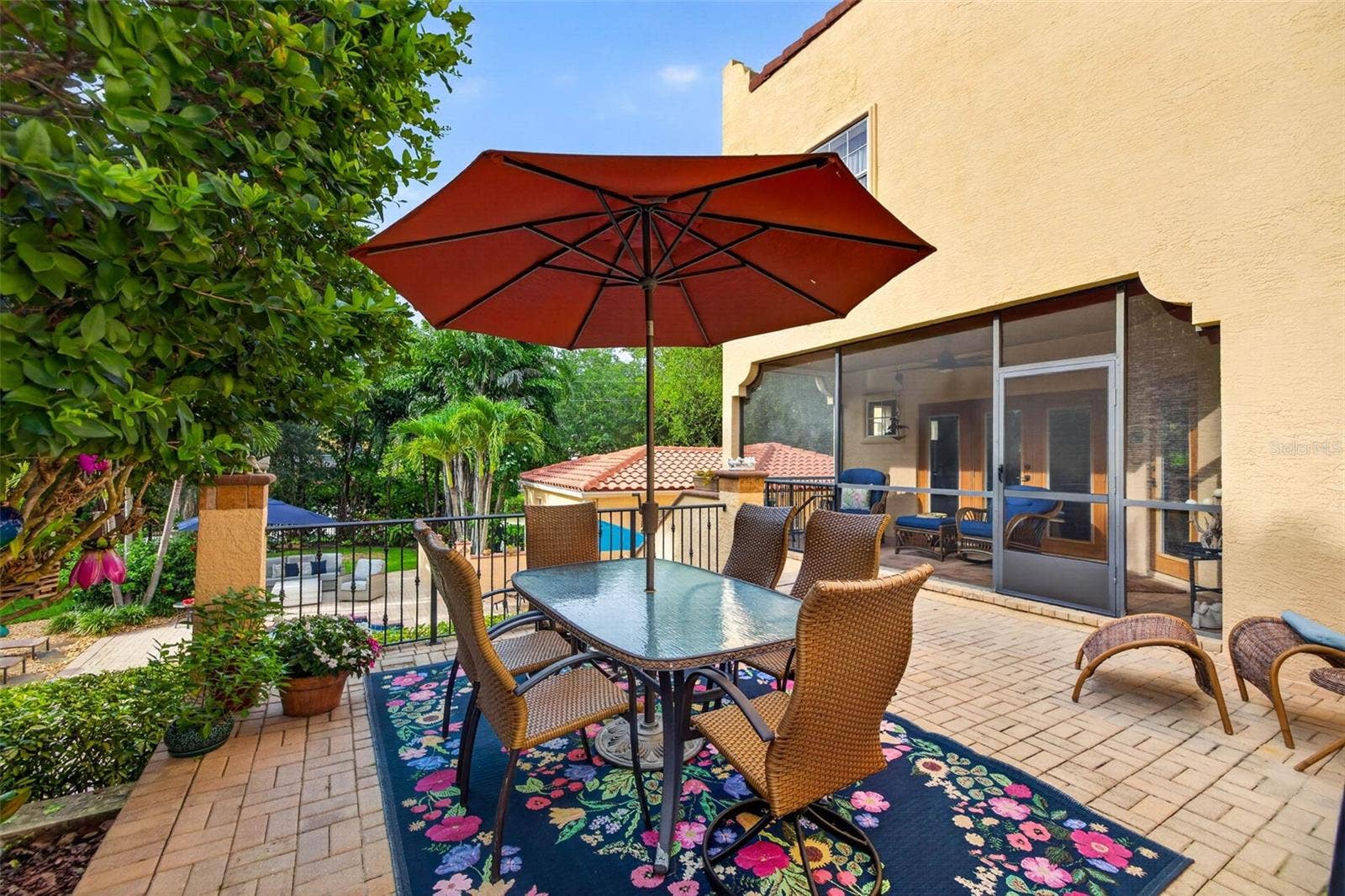 322 ROEBLING ROAD S, Belleair, FL 33756 Outdoor Dining