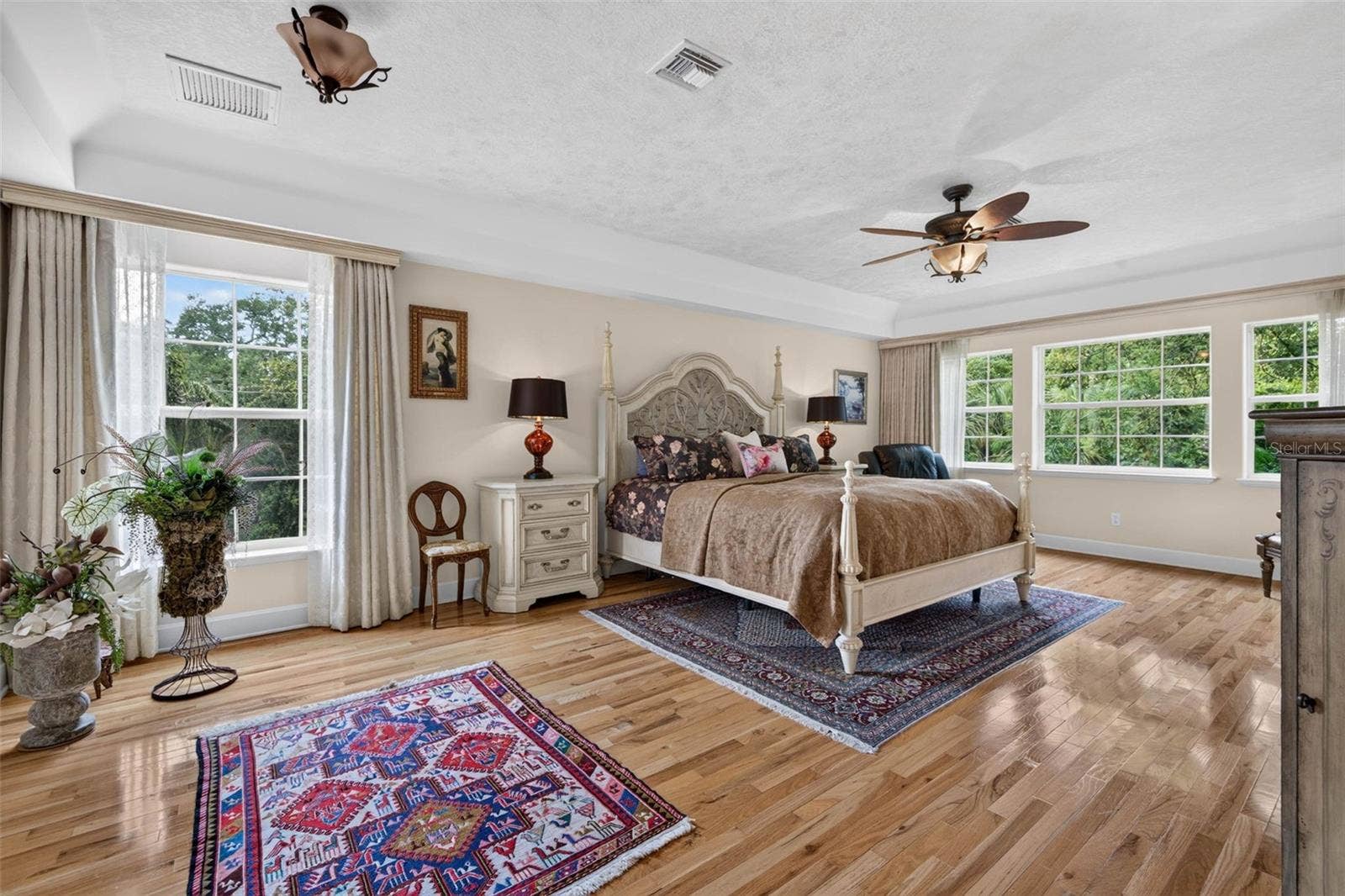 322 ROEBLING ROAD S, Belleair, FL 33756 Primary Bedroom