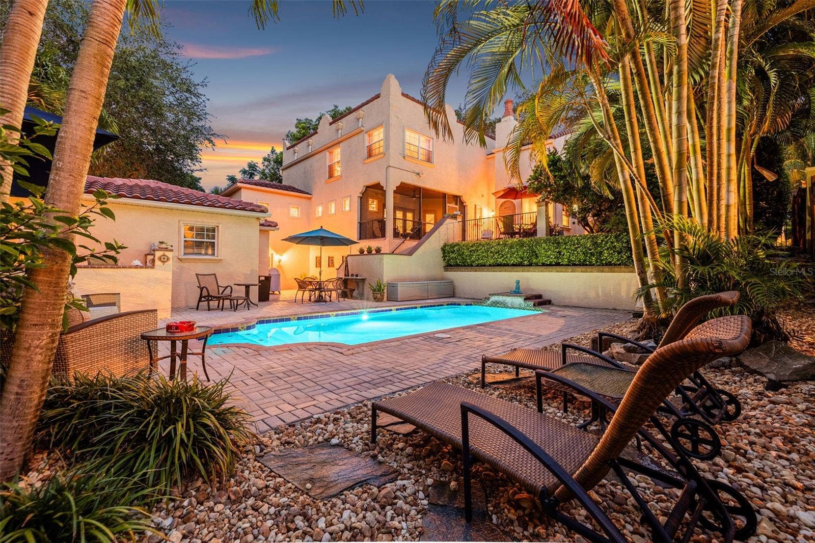 322 ROEBLING ROAD S, Belleair, FL 33756 Captivating Backyard Retreat