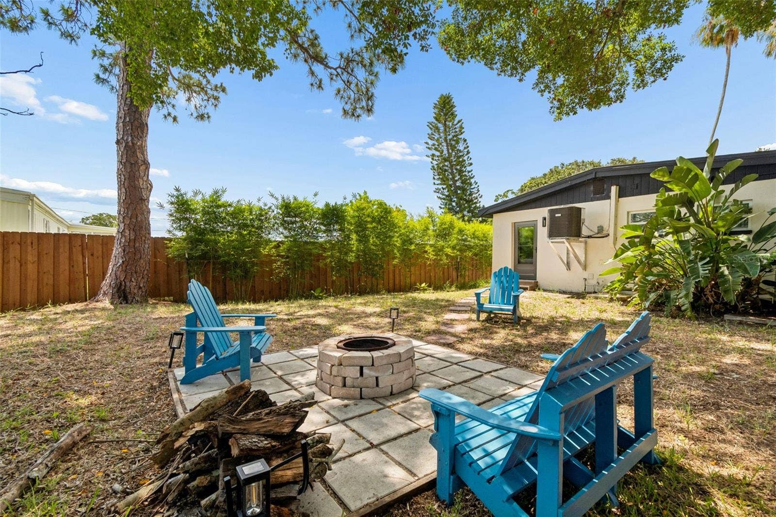 314 INDIANA AVENUE, Crystal Beach, FL 34681 Spacious backyard