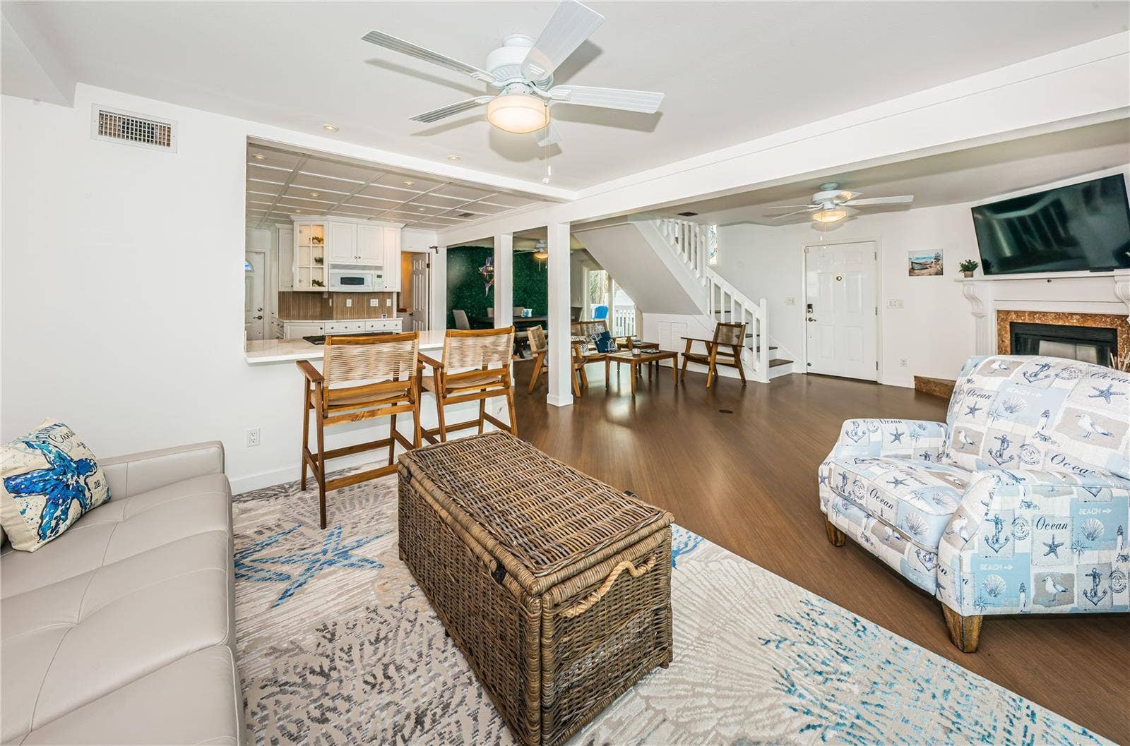 8432 W GULF BOULEVARD, #Sailfish, Treasure Island, FL 33706 8432 W GULF BOULEVARD, #Sailfish, Treasure Island, FL 33706