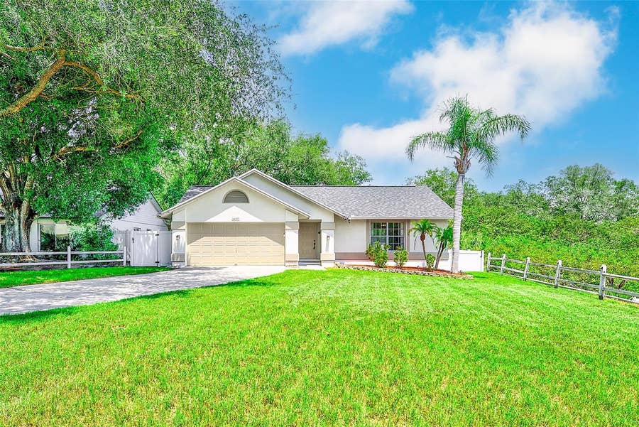 Property photo for 1400 CLUB DRIVE, Tarpon Springs, FL