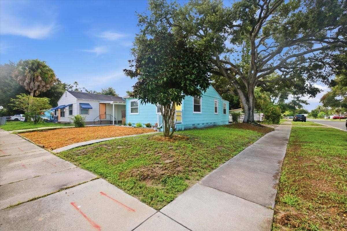 5122 12TH AVENUE S, Gulfport, FL 33707 5122 12TH AVENUE S, Gulfport, FL 33707