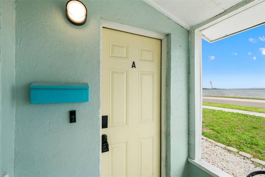 Property photo for 1303 S BERMUDA BOULEVARD, Tampa, FL