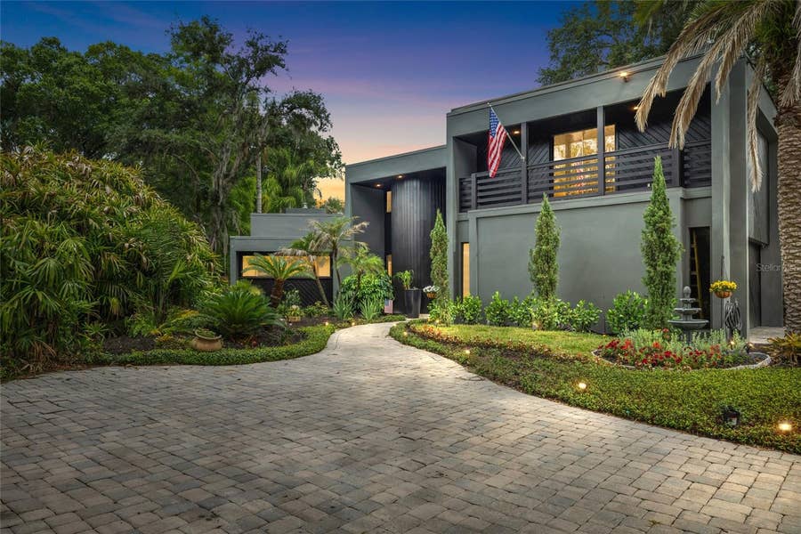 Property photo for 410 MONTROSE AVENUE, Temple Terrace, FL