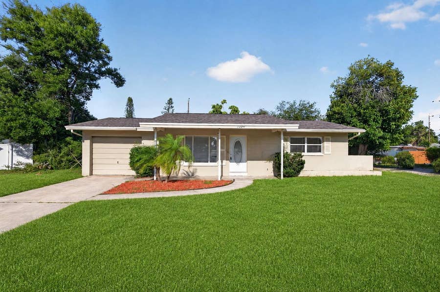 Property photo for 11234 68TH AVENUE N, Seminole, FL