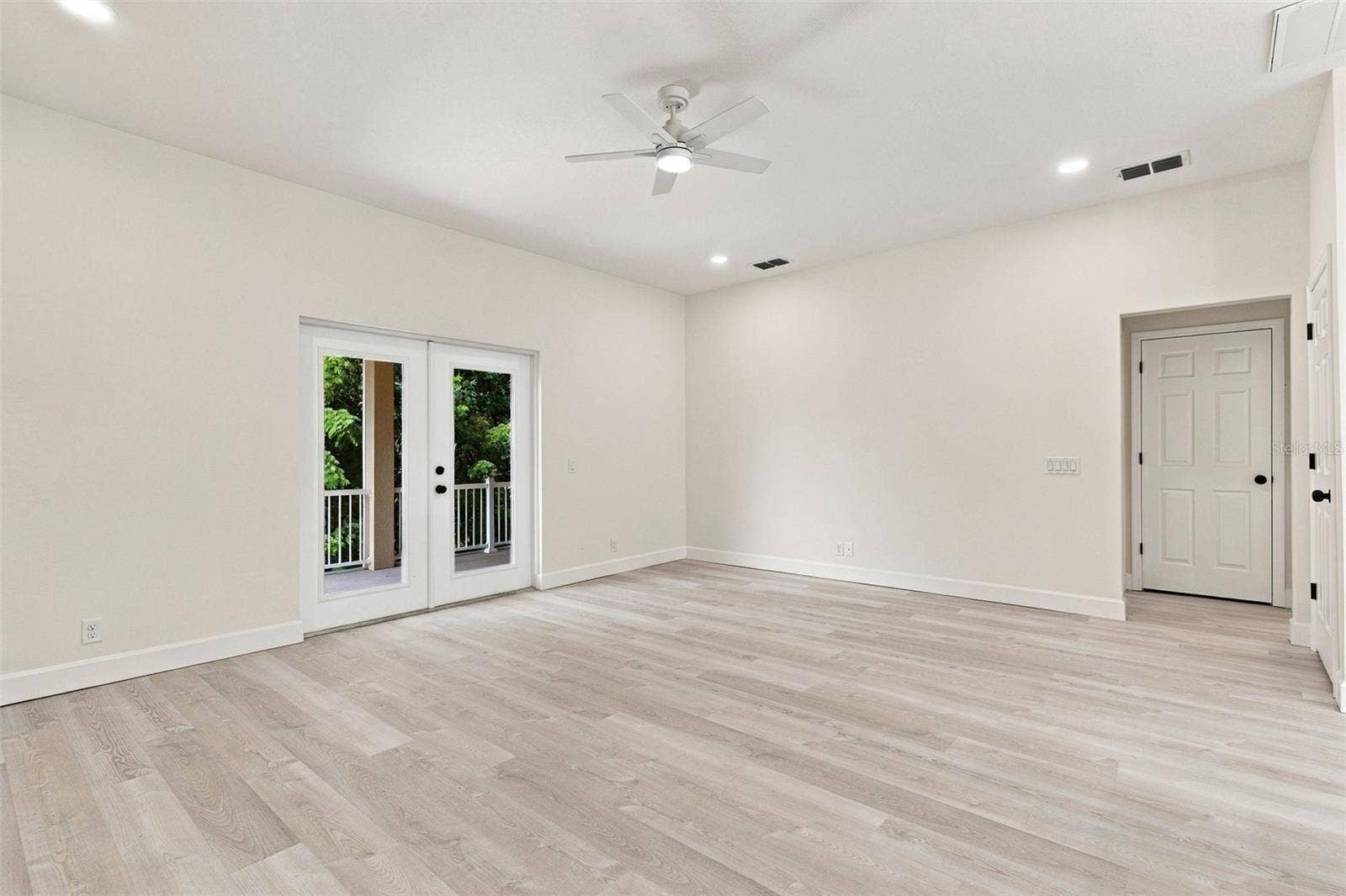 537 PINELOCH DRIVE, Haines City, FL 33844 537 PINELOCH DRIVE, Haines City, FL 33844