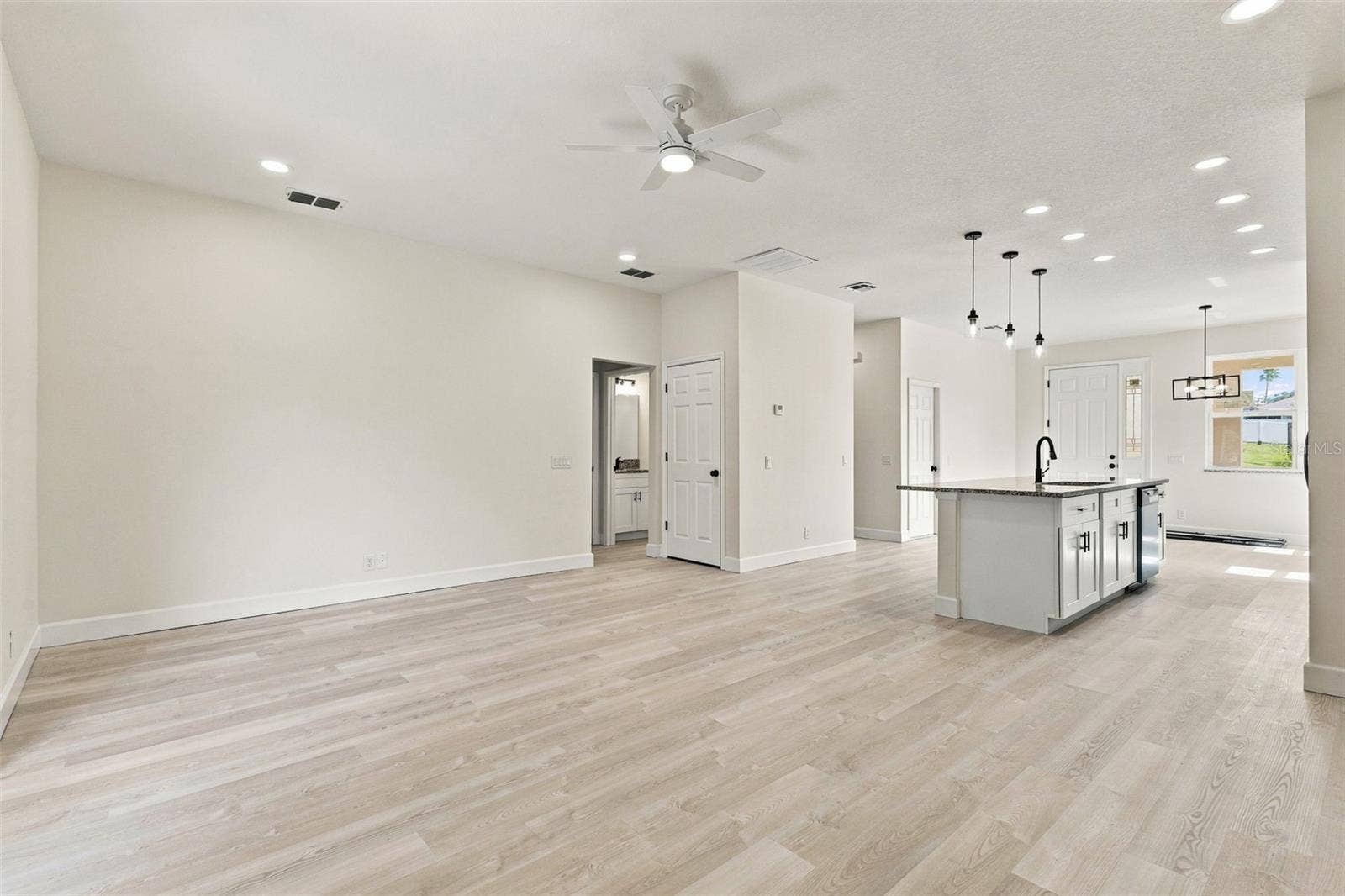 537 PINELOCH DRIVE, Haines City, FL 33844 537 PINELOCH DRIVE, Haines City, FL 33844