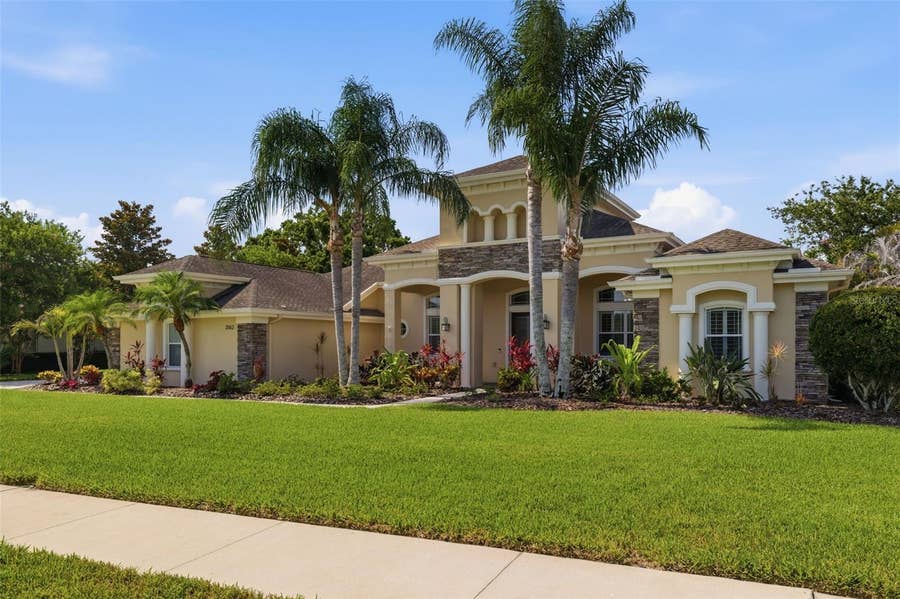 Property photo for 3162 FOXWOOD LANE, Tarpon Springs, FL
