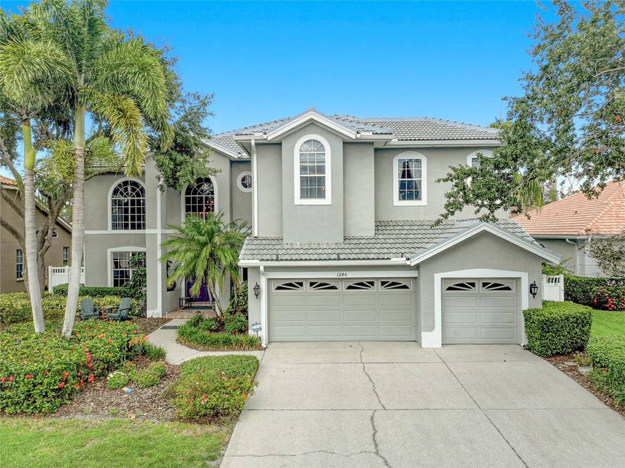Property photo for 1246 DARLINGTON OAK CIRCLE NE, St Petersburg, FL