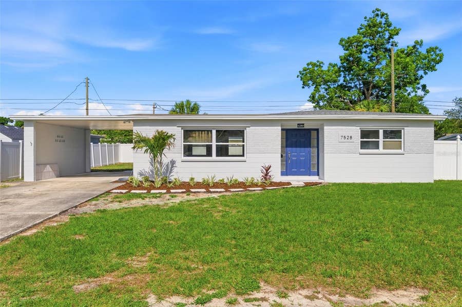 Property photo for 7528 17TH WAY N, St Petersburg, FL