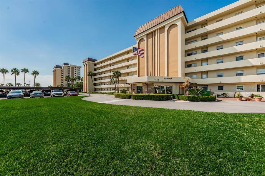 Property photo for 4650 COVE CIRCLE, #105, St Petersburg, FL