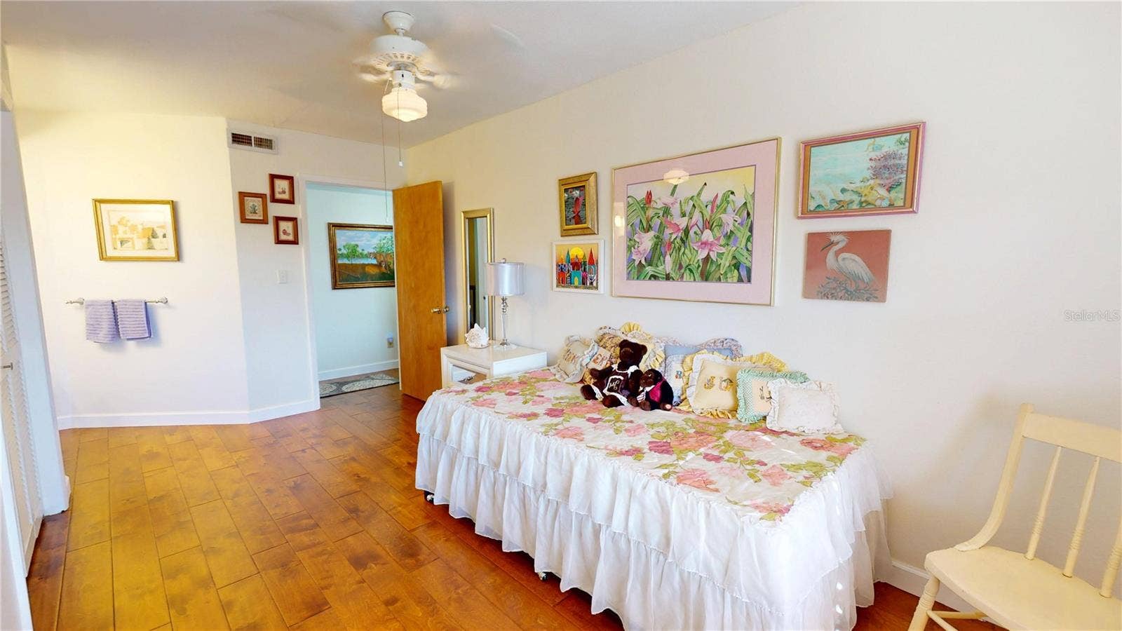 12485 2ND STREET E, #C103, Treasure Island, FL 33706 12485 2ND STREET E, #C103, Treasure Island, FL 33706