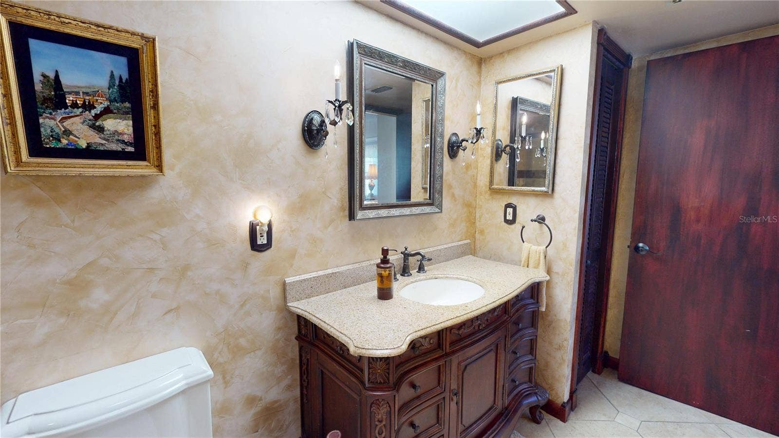 12485 2ND STREET E, #C103, Treasure Island, FL 33706 12485 2ND STREET E, #C103, Treasure Island, FL 33706