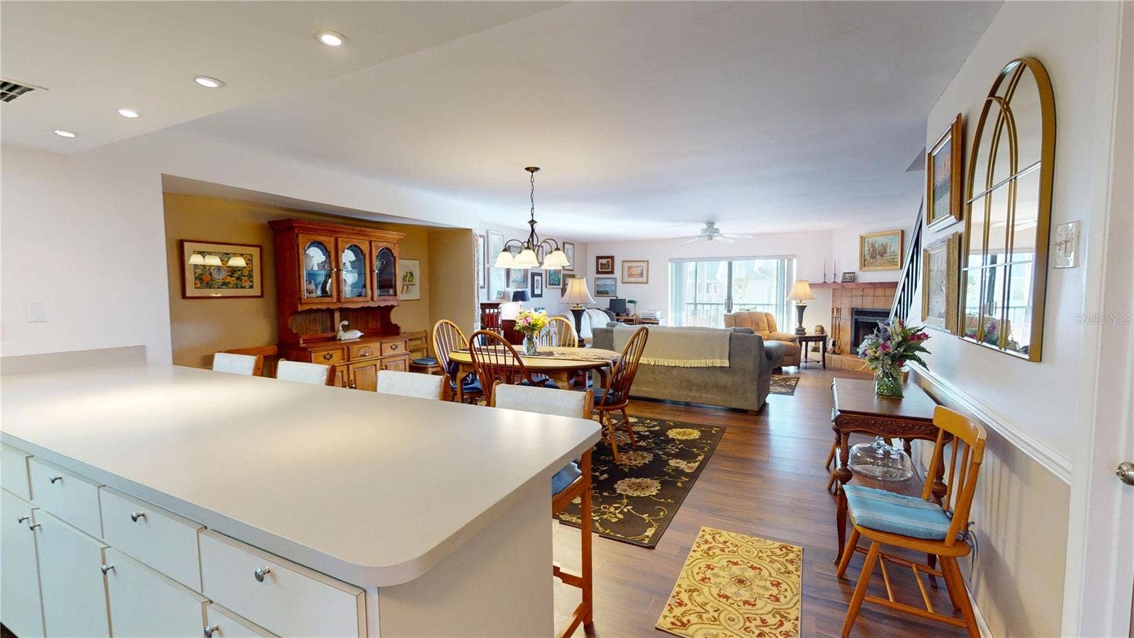 12485 2ND STREET E, #C103, Treasure Island, FL 33706 12485 2ND STREET E, #C103, Treasure Island, FL 33706