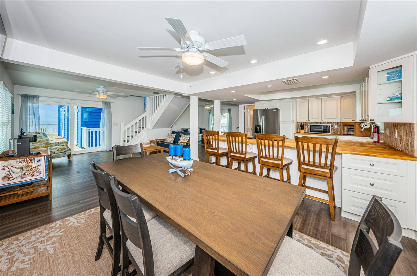 8432 W GULF BOULEVARD, #Jellyfish, Treasure Island, FL 33706 8432 W GULF BOULEVARD, #Jellyfish, Treasure Island, FL 33706