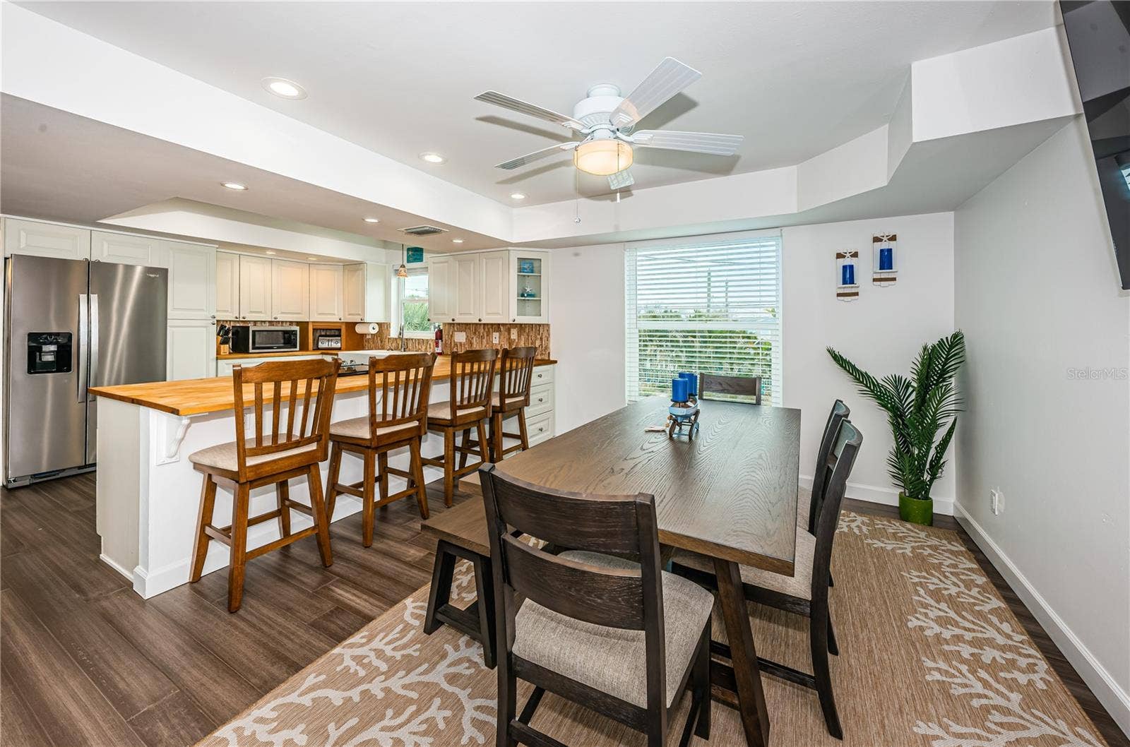 8432 W GULF BOULEVARD, #Jellyfish, Treasure Island, FL 33706 8432 W GULF BOULEVARD, #Jellyfish, Treasure Island, FL 33706