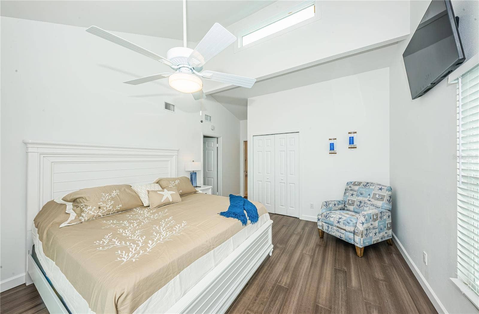 8432 W GULF BOULEVARD, #Jellyfish, Treasure Island, FL 33706 8432 W GULF BOULEVARD, #Jellyfish, Treasure Island, FL 33706