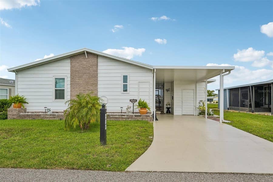 Property photo for 830 SEABROOKE DRIVE, Englewood, FL
