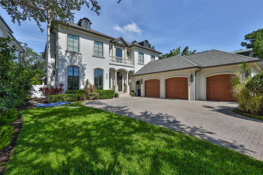 Property photo for 629 RIVIERA DRIVE, Tampa, FL