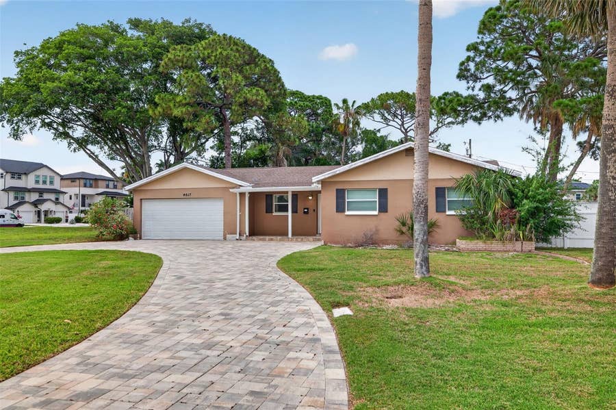 Property photo for 4627 VENETIAN BOULEVARD NE, St Petersburg, FL