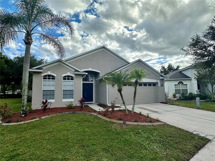 Property photo for 8037 MOCCASIN TRAIL DRIVE, Riverview, FL