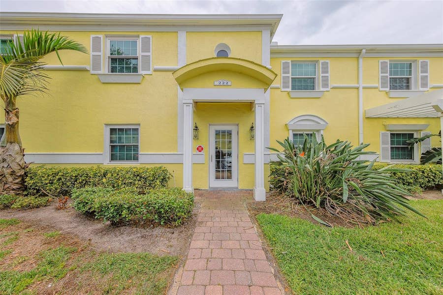 Property photo for 222 POMPANO DRIVE SE, #H, St Petersburg, FL