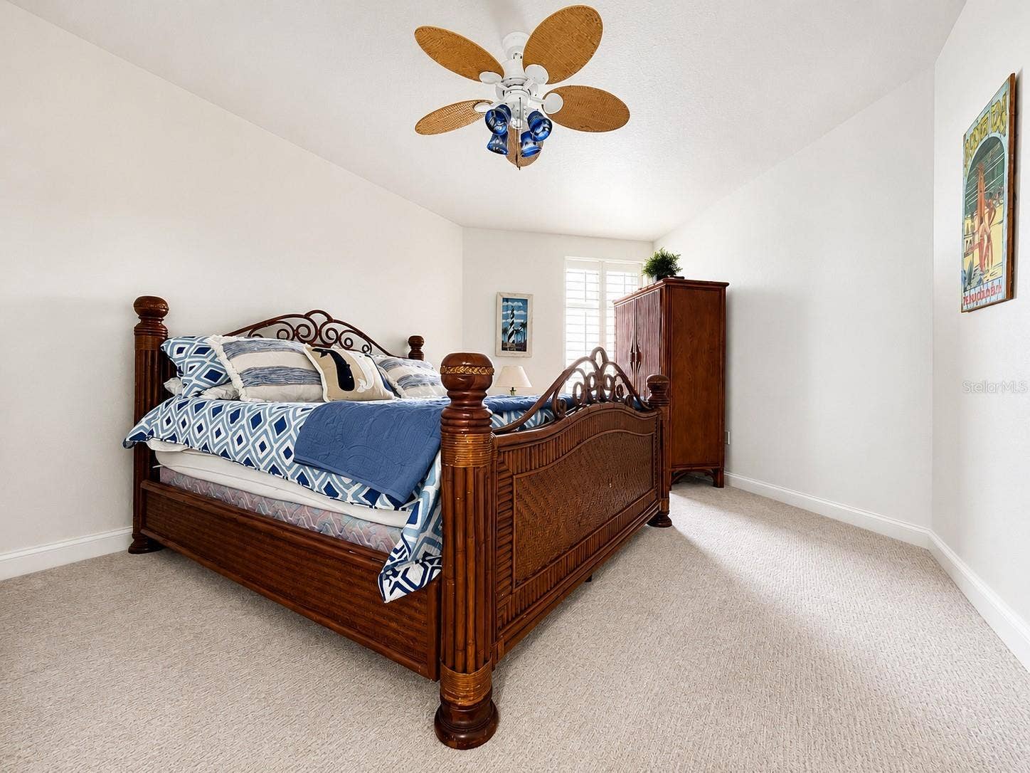 10 PAPAYA STREET, #901, Clearwater Beach, FL 33767