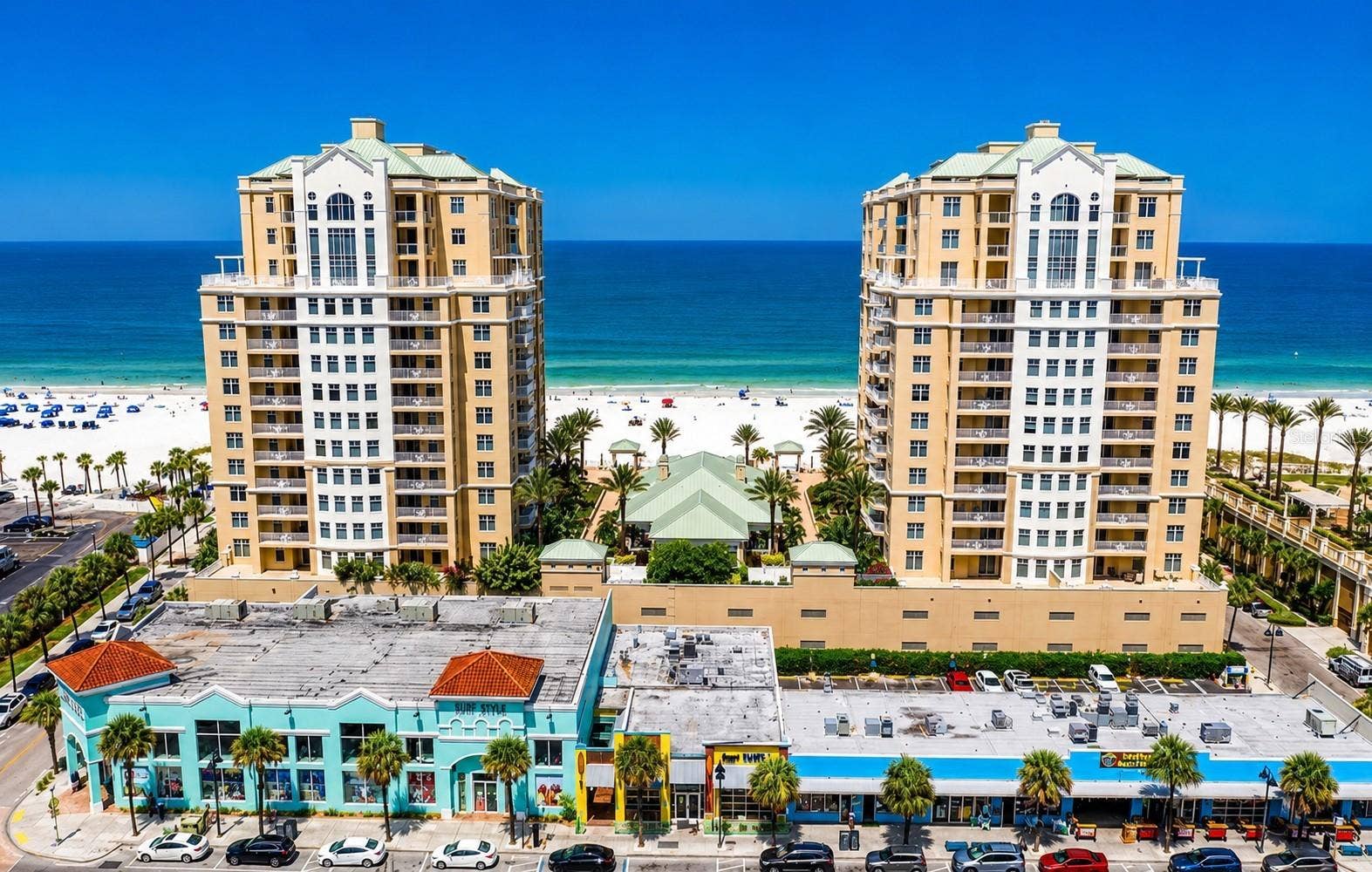 10 PAPAYA STREET, #901, Clearwater Beach, FL 33767