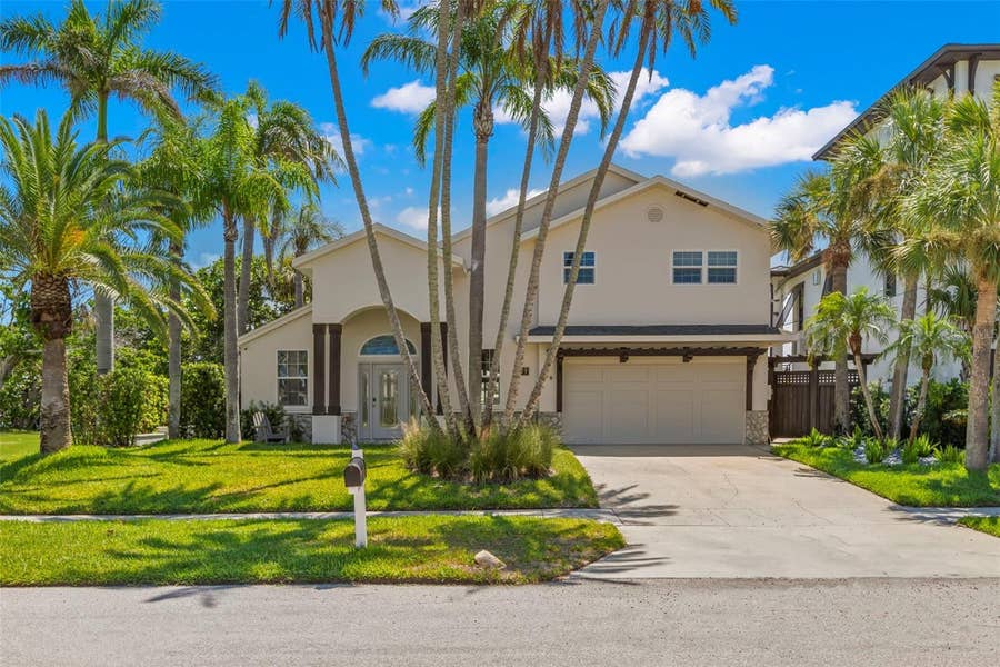 Property photo for 819 BAY ESPLANADE, Clearwater Beach, FL
