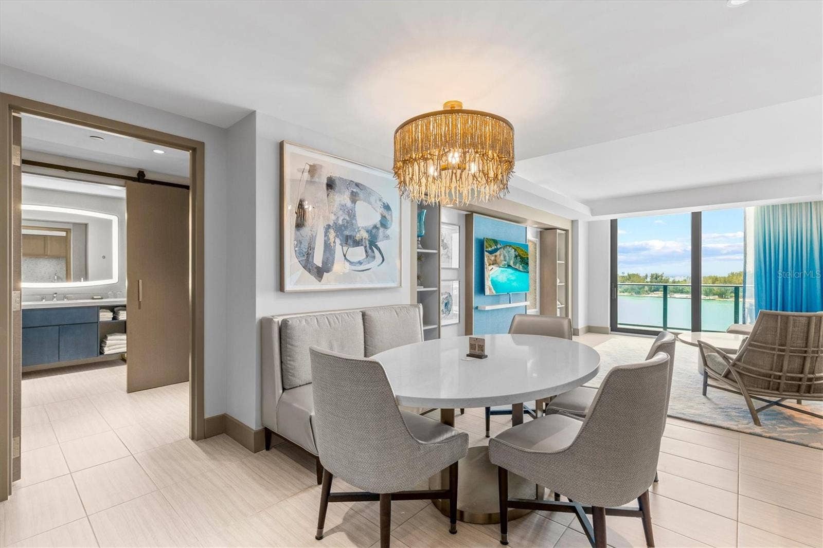 691 S GULFVIEW BOULEVARD, #815, Clearwater Beach, FL 33767 691 S GULFVIEW BOULEVARD, #815, Clearwater Beach, FL 33767