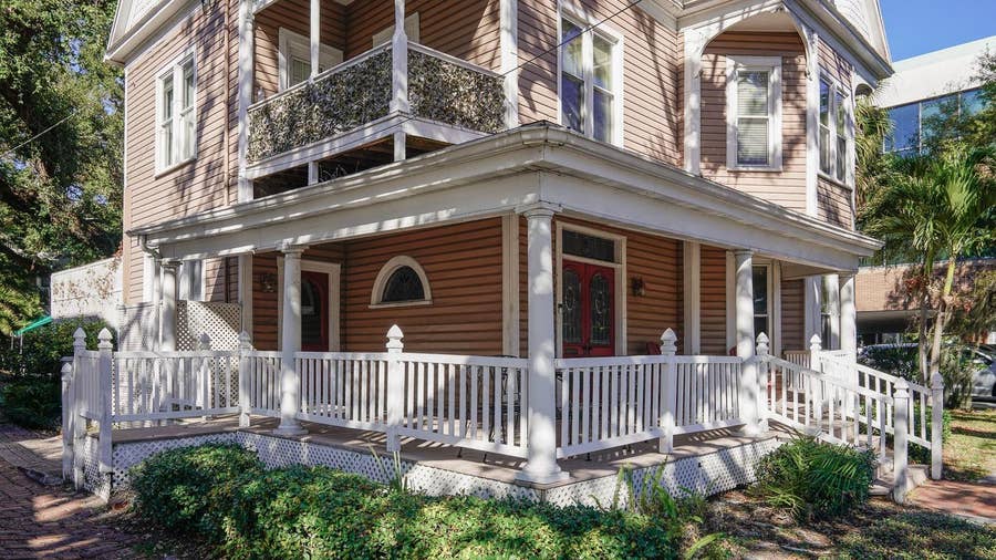 Property photo for 333 S PLANT AVENUE, Tampa, FL
