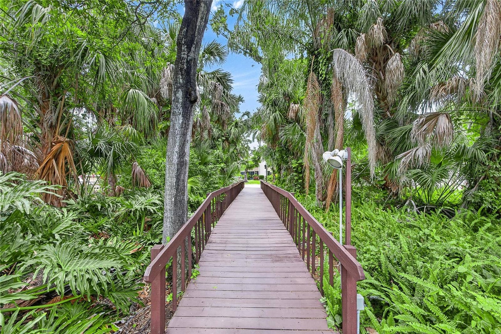 593 LAKESIDE DRIVE, #593, Bradenton, FL 34210 593 LAKESIDE DRIVE, #593, Bradenton, FL 34210