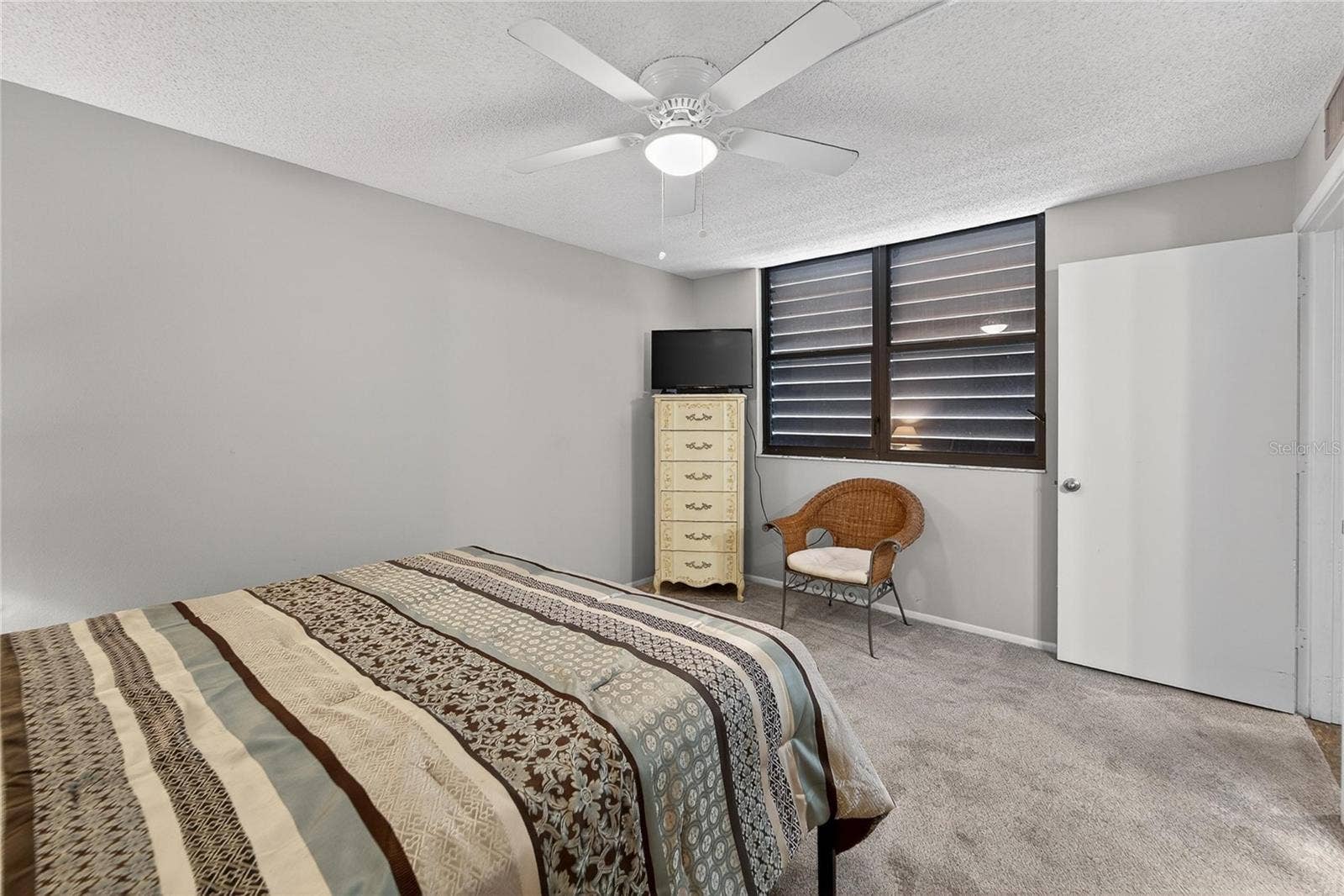 593 LAKESIDE DRIVE, #593, Bradenton, FL 34210 593 LAKESIDE DRIVE, #593, Bradenton, FL 34210