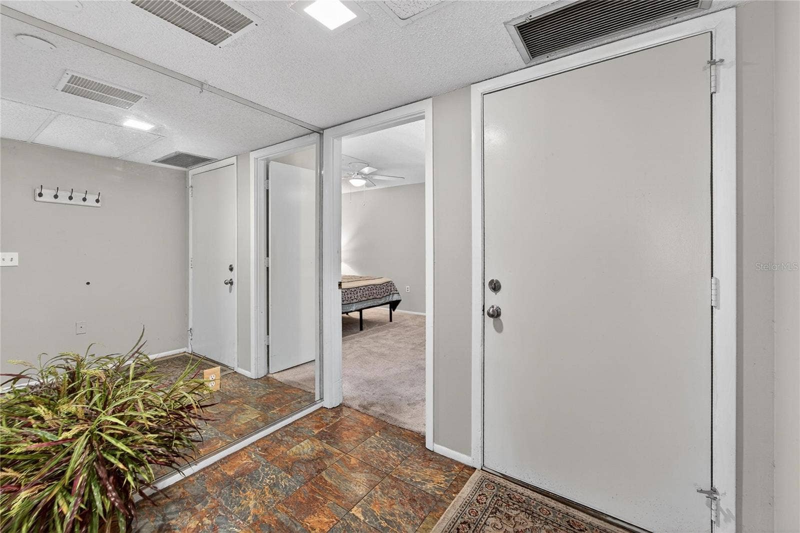 593 LAKESIDE DRIVE, #593, Bradenton, FL 34210 593 LAKESIDE DRIVE, #593, Bradenton, FL 34210