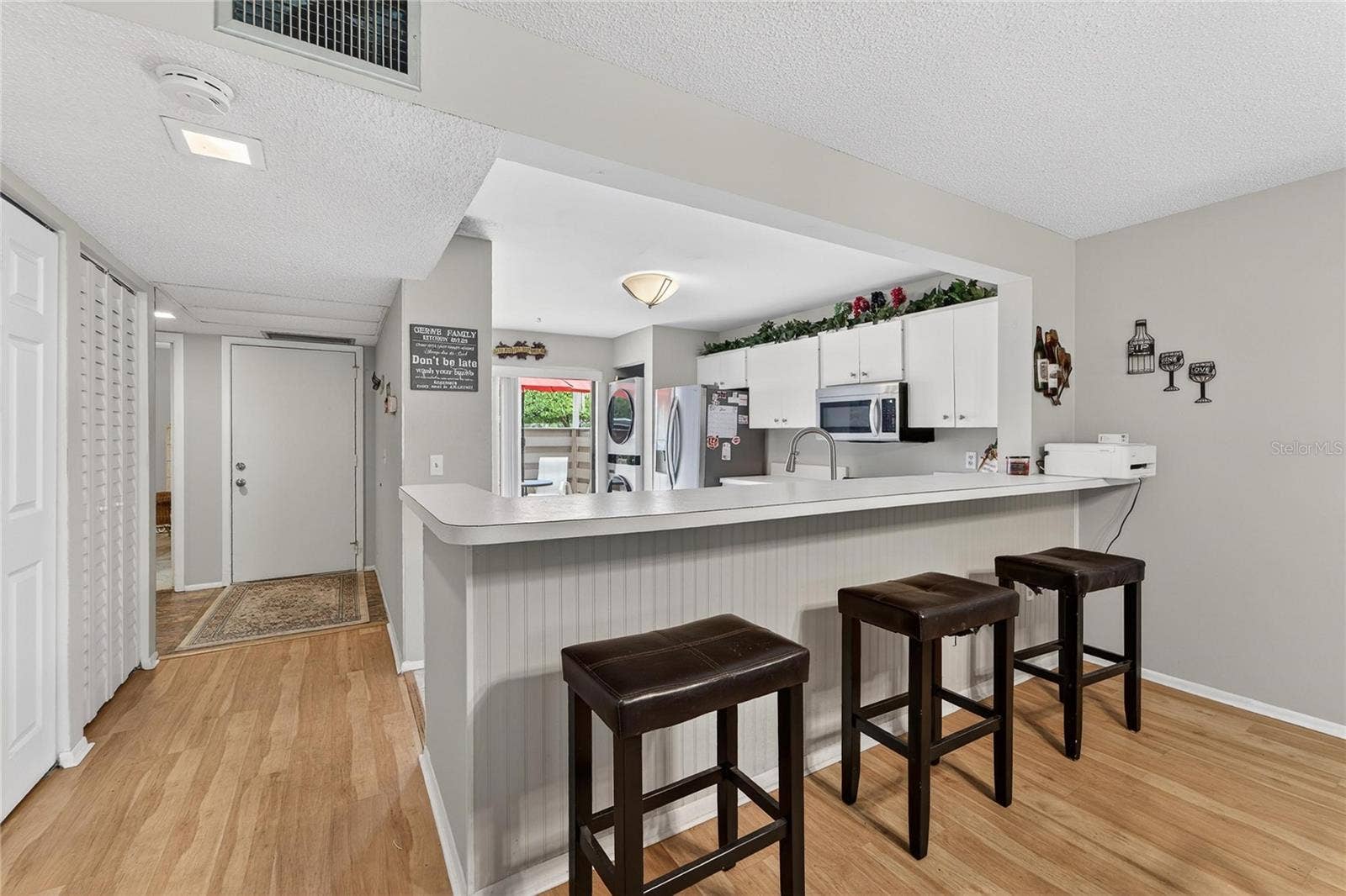 593 LAKESIDE DRIVE, #593, Bradenton, FL 34210 593 LAKESIDE DRIVE, #593, Bradenton, FL 34210