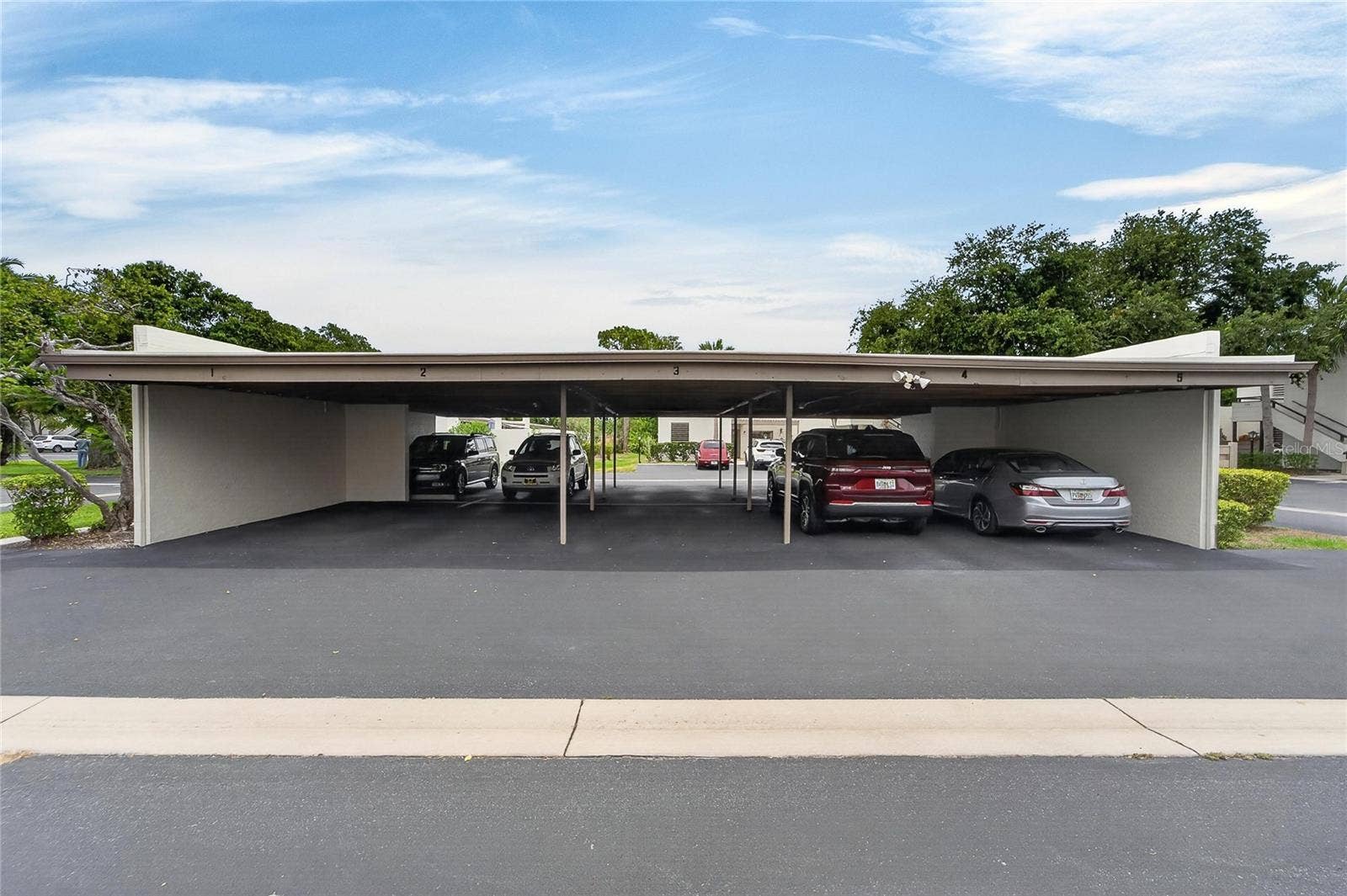 593 LAKESIDE DRIVE, #593, Bradenton, FL 34210 593 LAKESIDE DRIVE, #593, Bradenton, FL 34210